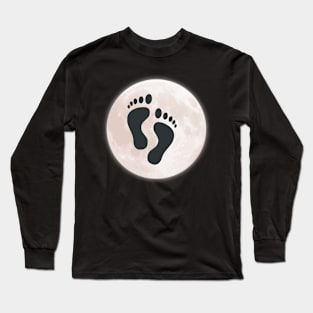 Step into the Cosmos, walk on the moon Long Sleeve T-Shirt